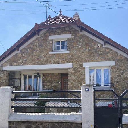 Maison Et Appartement La Courneuve Esterno foto