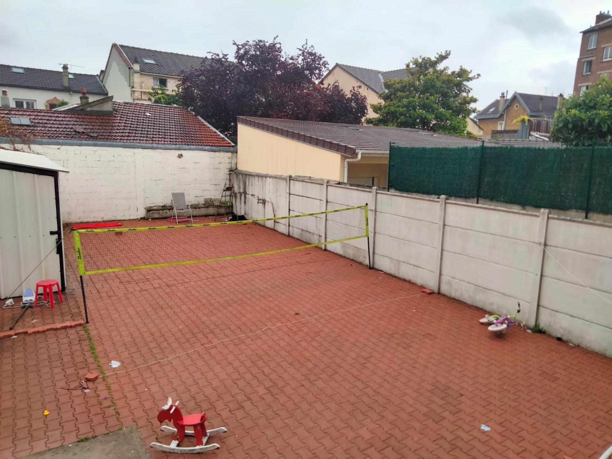 Maison Et Appartement La Courneuve Esterno foto